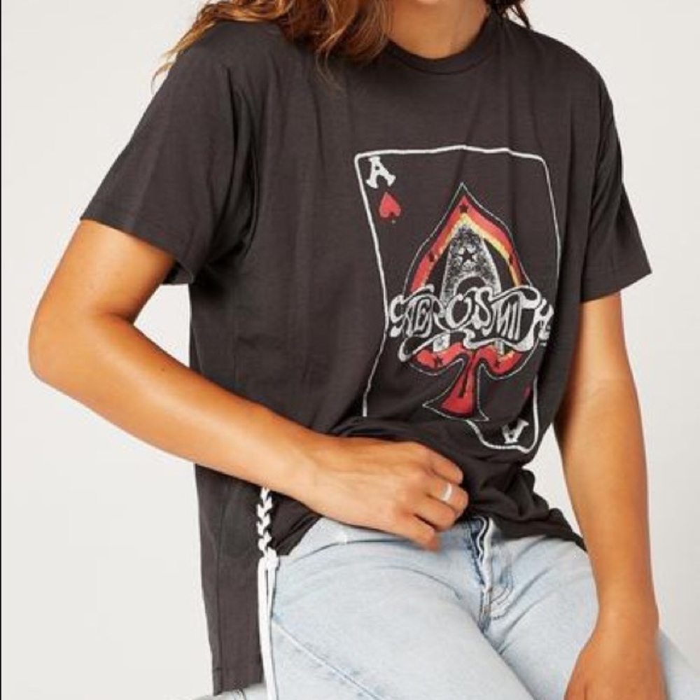 Daydreamer Aerosmith lace up graphic tee NWT